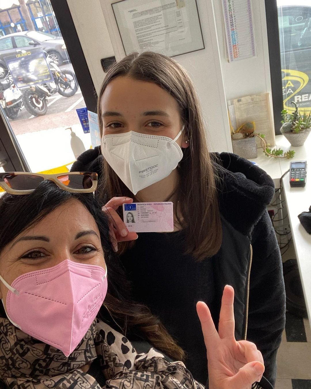 Cliente felice con patente